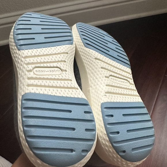 NWT Easy Spirit Cushiong System Skylar Sneaker 6.5 - Picture 4 of 8